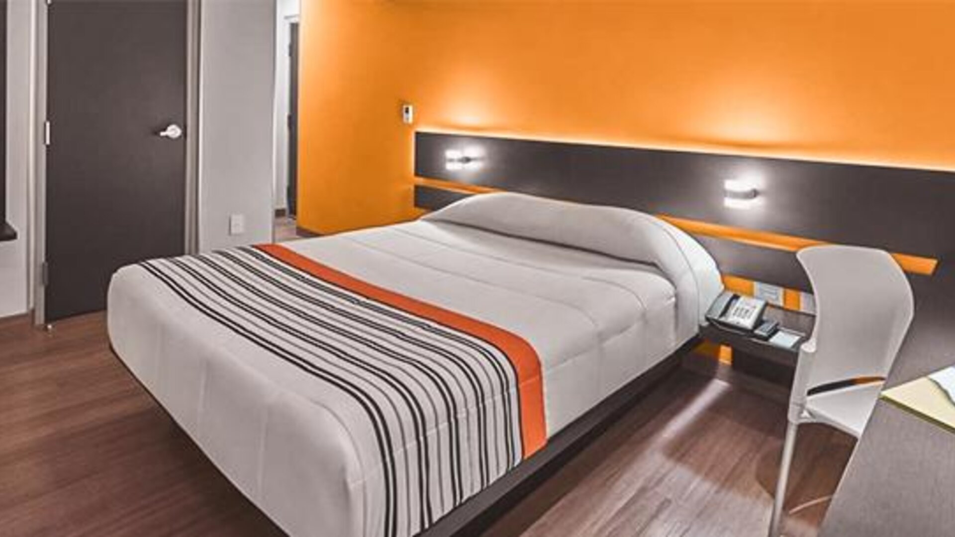 City Express Junior by Marriott CDMX Sullivan
