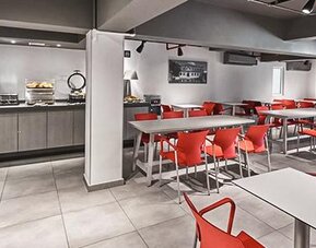 City Express Junior by Marriott CDMX Sullivan