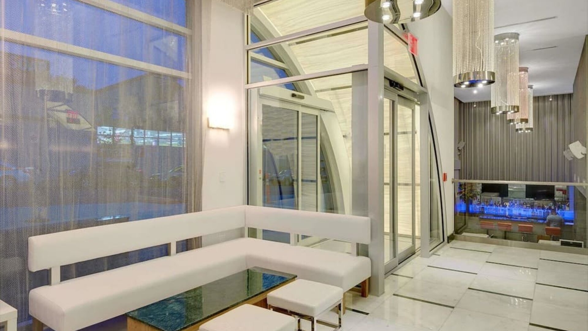 Lounge area at Wyndham Garden Brooklyn Sunset Park.