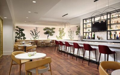 Hotel bar at The Westin Philadelphia.