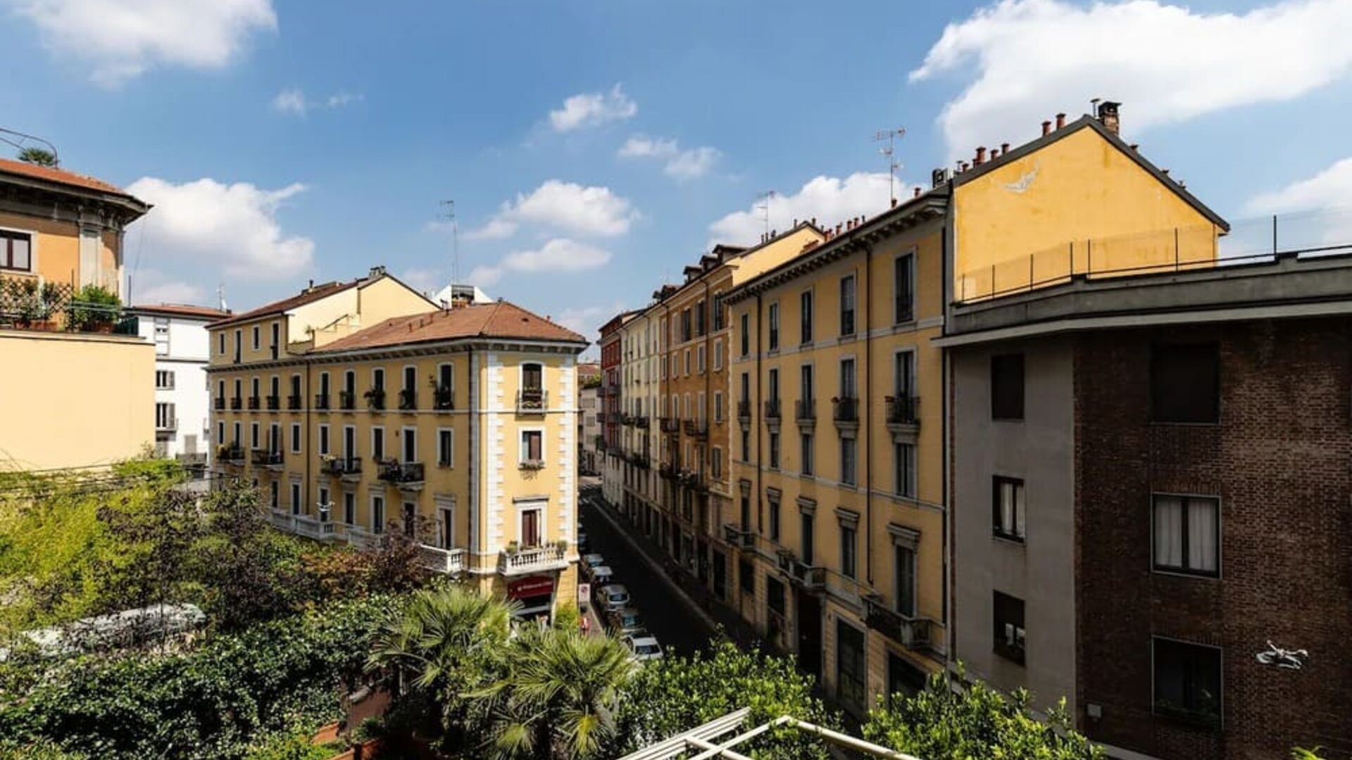 Hotel exterior at Aiello Rooms.
