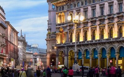 City streets at Aiello Rooms.
