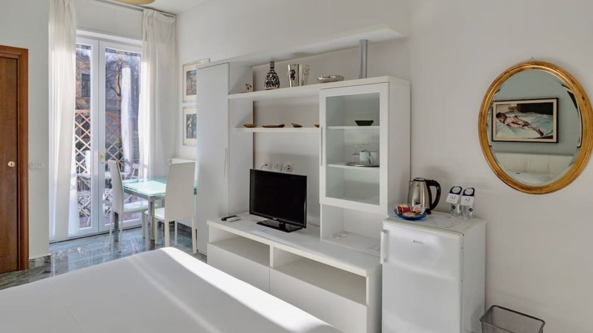 Day use room at Aiello Suites Executive.