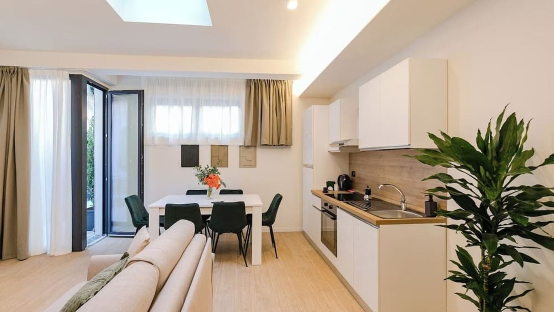 Day use room at Aiello Hotels - CityLife Apartments.