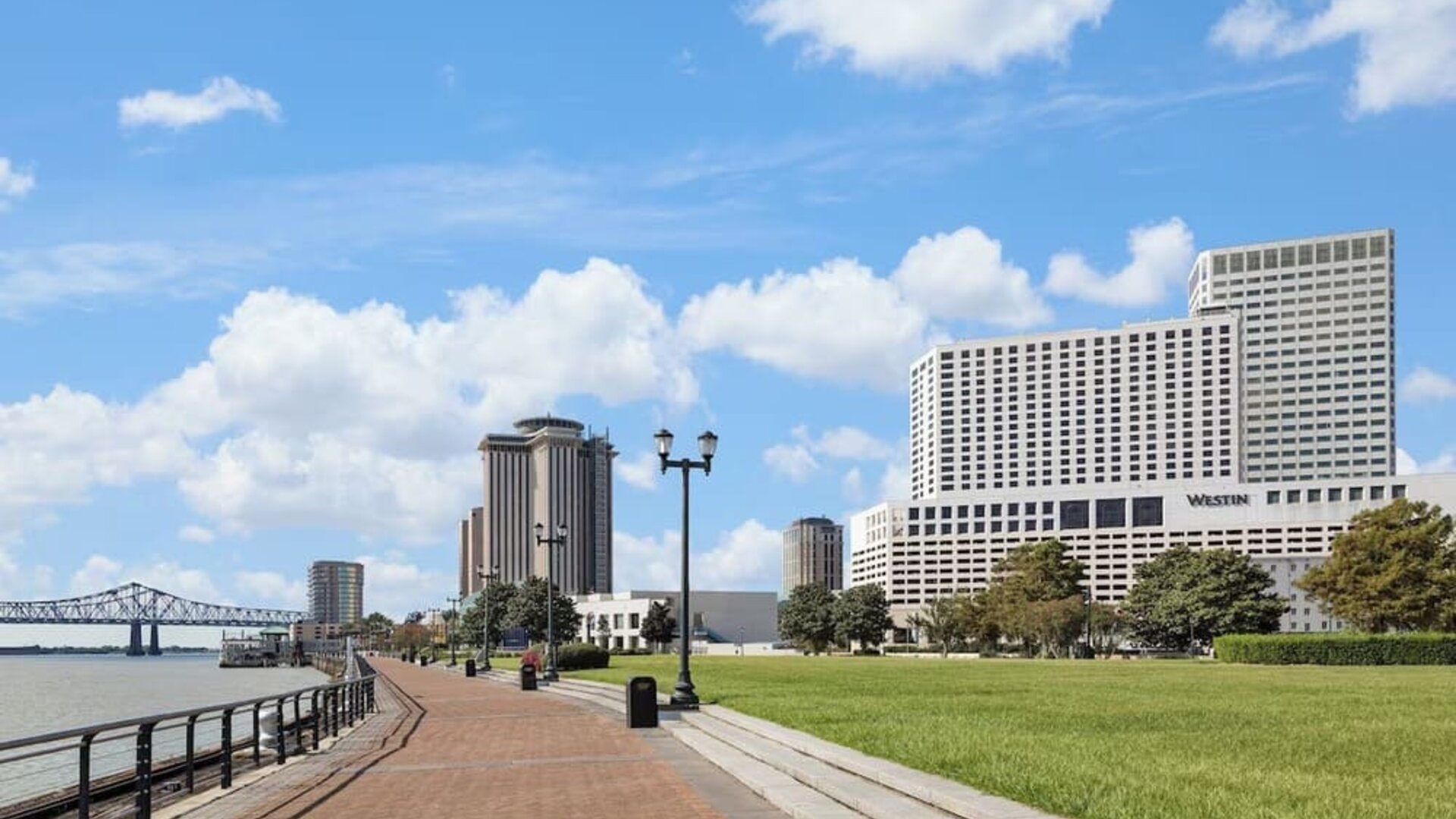 Hotel exterior at The Westin New Orleans.