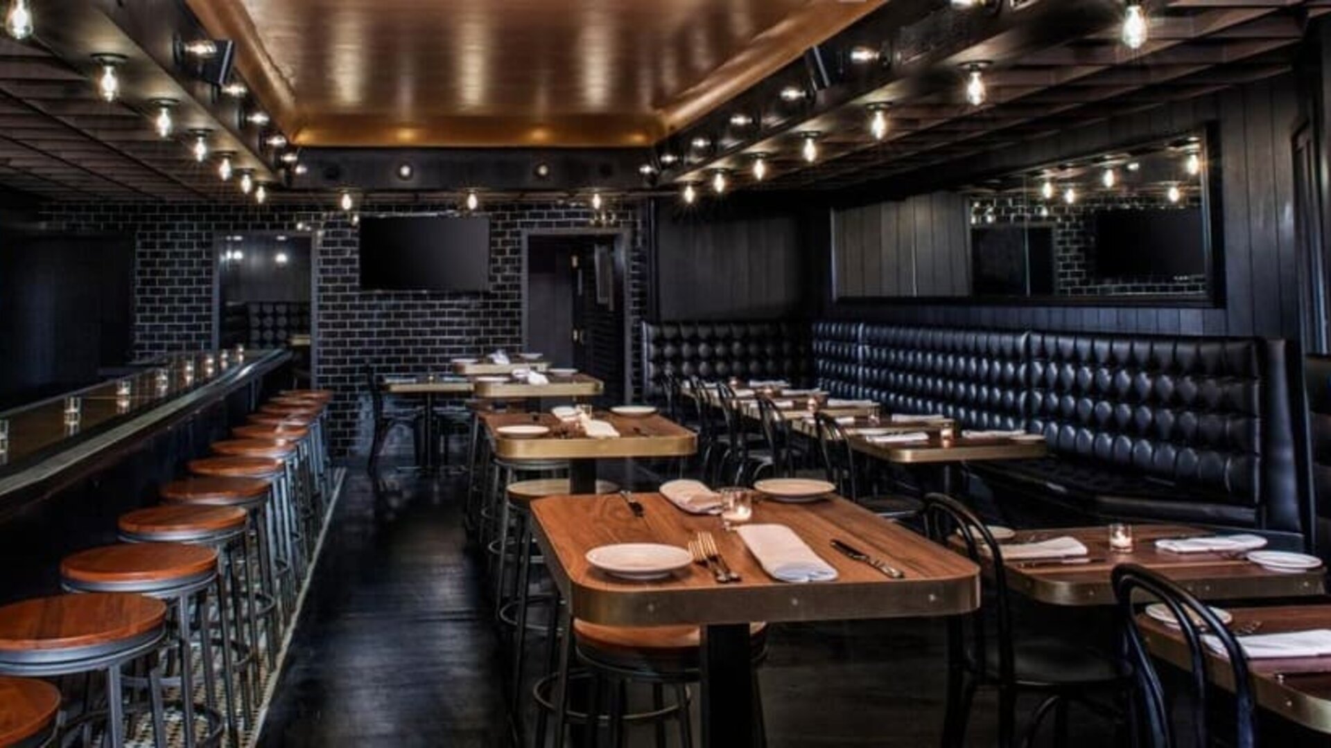 Dining area at Hotel Shocard NYC.