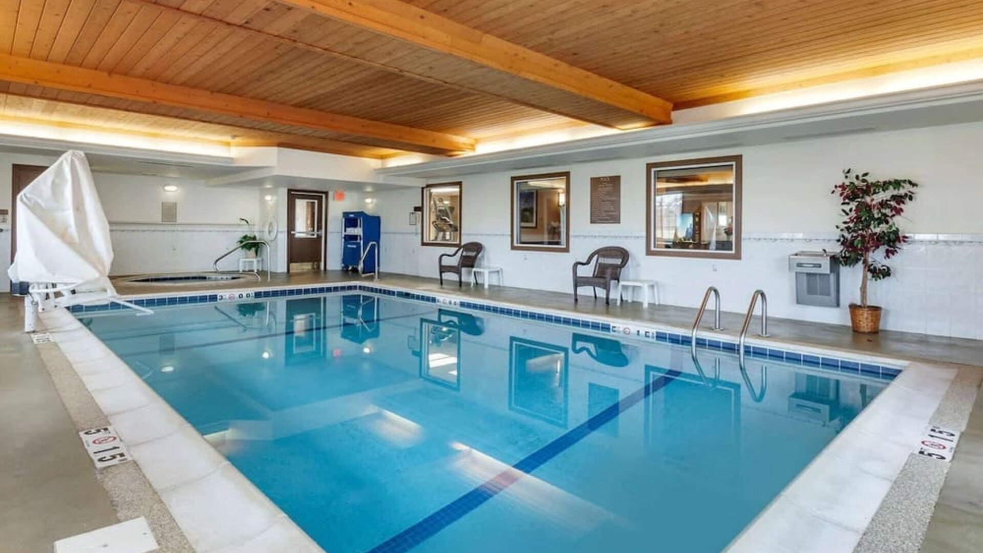 Indoor pool at Comfort Inn & Suites Geneva - West Chicago.