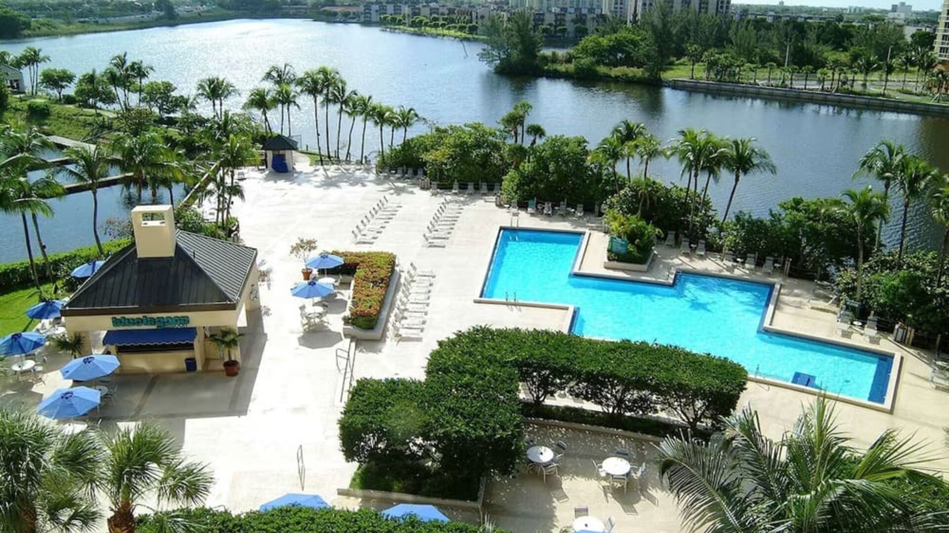 Aerial view of Hilton Miami Airport Blue Lagoon.