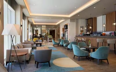 Coworking space at Hilton Garden Inn Rome Colosseum.