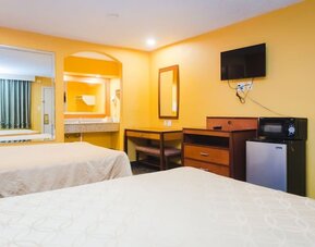 Day use room at Express Inn Gulf Bank.