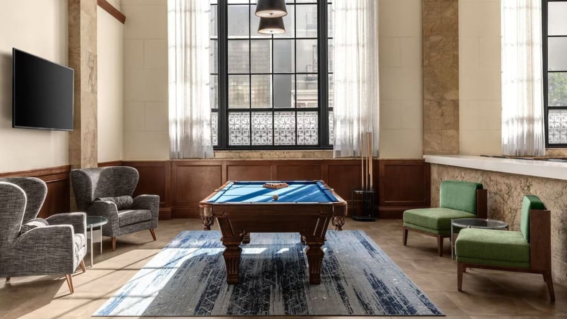 Billiards/pool table available at Courtyard San Diego Downtown.