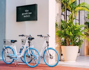 Bycicle rental available at The Goodtime Hotel.