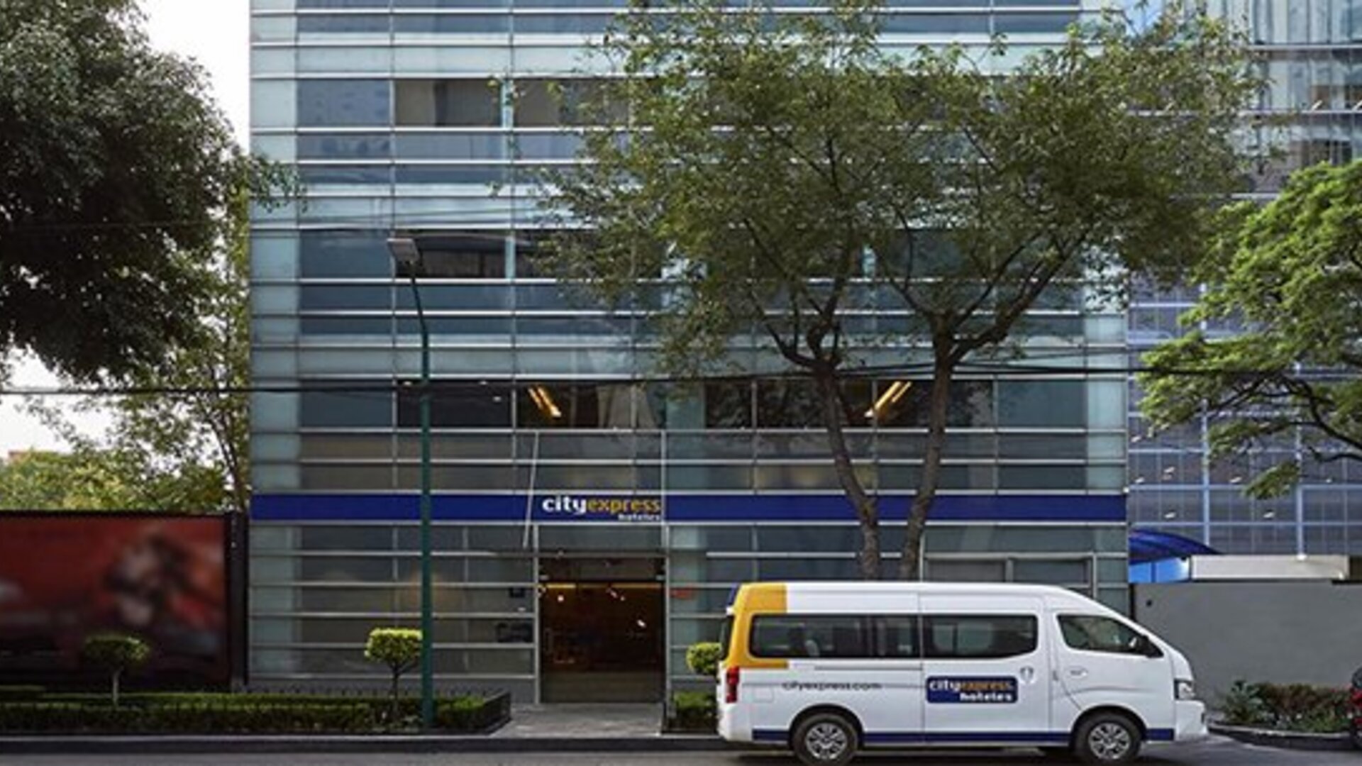 City Express by Marriott EBC Reforma