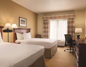 Romantic day use room at Country Inn & Suites By Radisson Mankato Hotel.