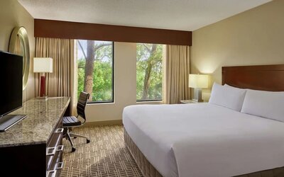 Day use room with TV at DoubleTree By Hilton Houston Intercontinental Airport.