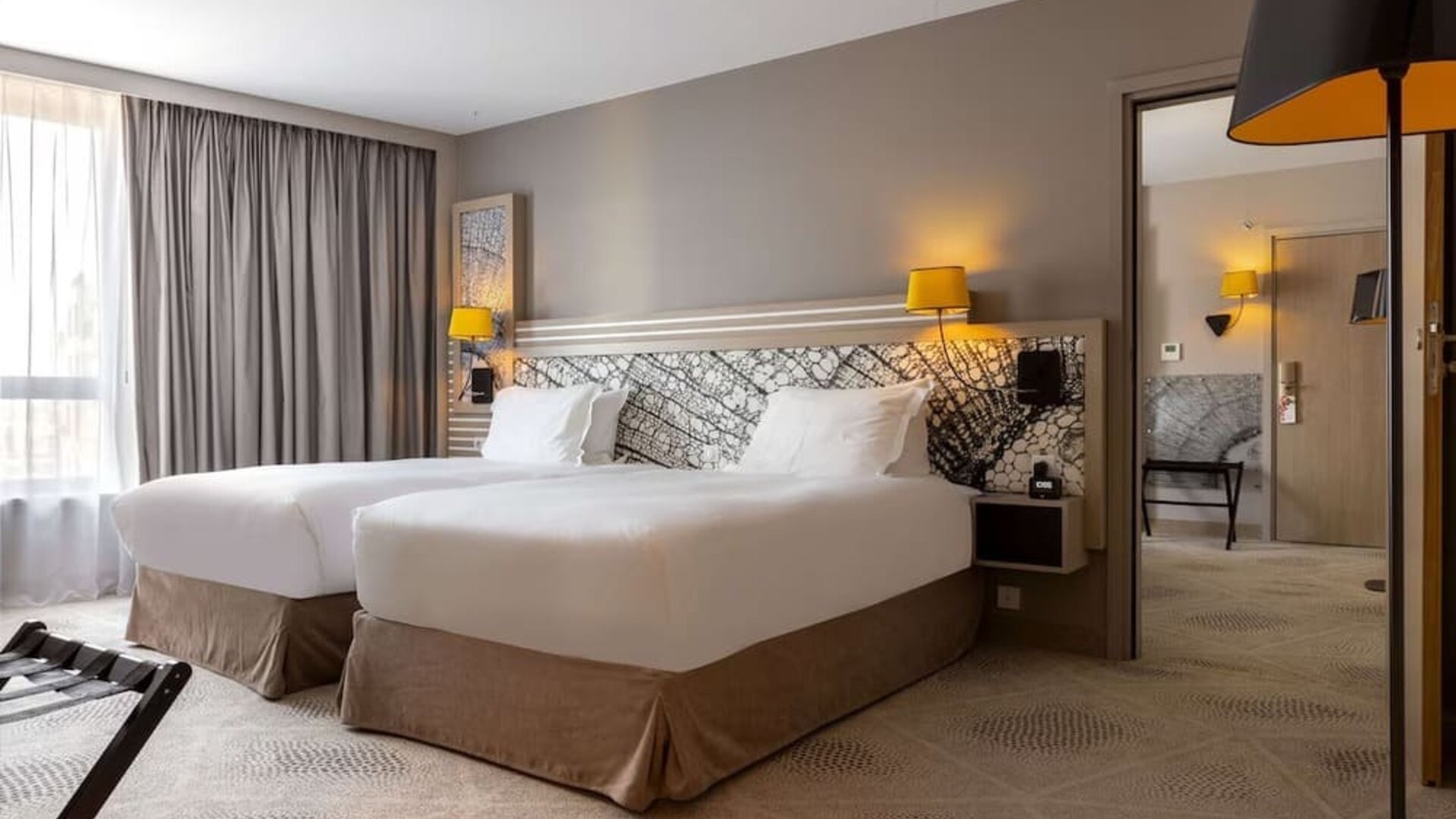 Day use room at Hilton Garden Inn Massy.