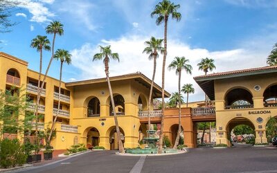 Parking available at Hilton Phoenix Tapatio Cliffs Resort.