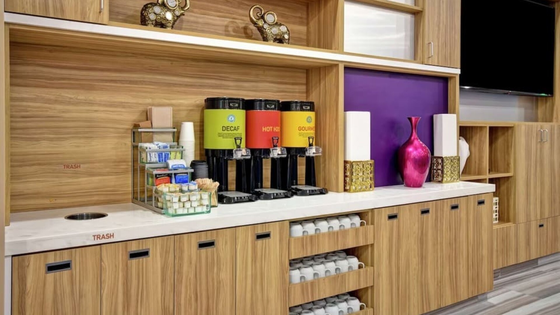 Dining room at Home2 Suites By Hilton San Francisco Airport North.