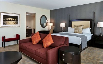 Day use room at The Inn At Penn, A Hilton Hotel.