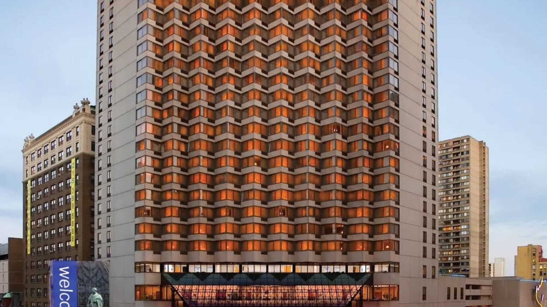 Hotel exterior at DoubleTree By Hilton Philadelphia Center City.