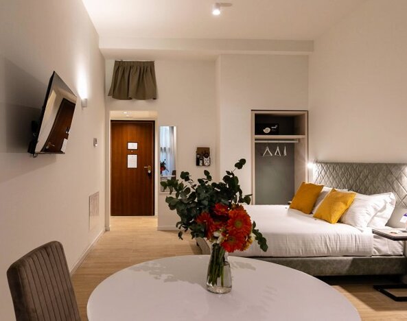 Aiello Hotels CItylife Apartments