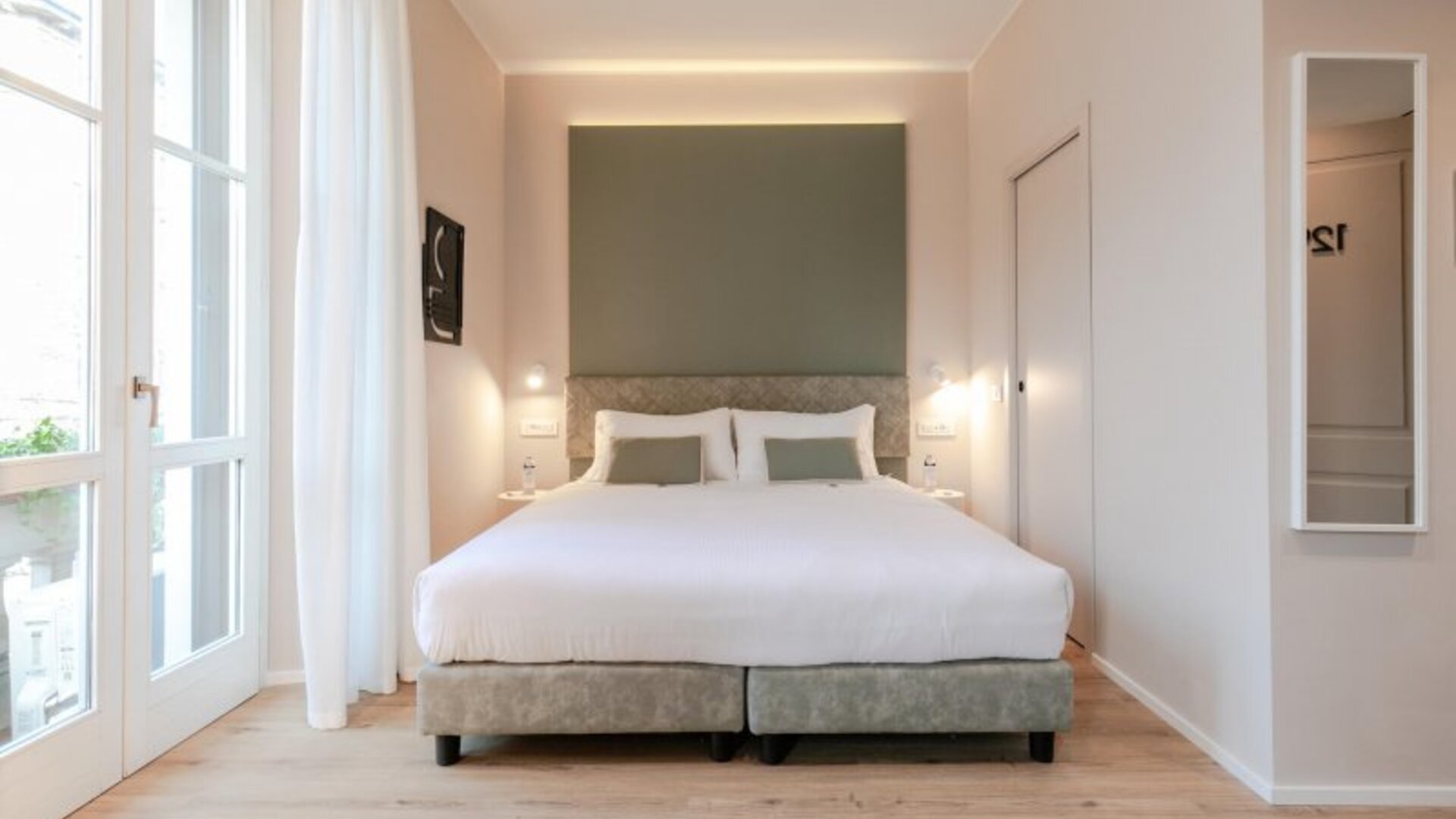 Aiello Hotels - Isola Design District