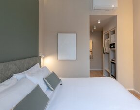 Aiello Hotels - Isola Design District