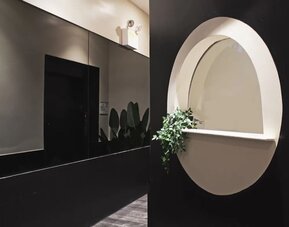 Reception area at Nap York Central Park.