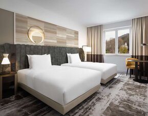 Day use room with TV at Hilton Heidelberg.