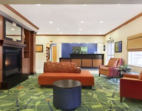 Lobby and lounge at Fairfield Inn & Suites Joliet North/Plainfield.