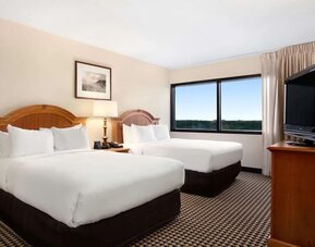 Day use room at Hilton Chicago/Oak Brook Suites.