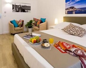 Palermo In Suite Aparthotel Shs