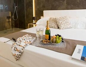 Palermo In Suite Aparthotel Shs