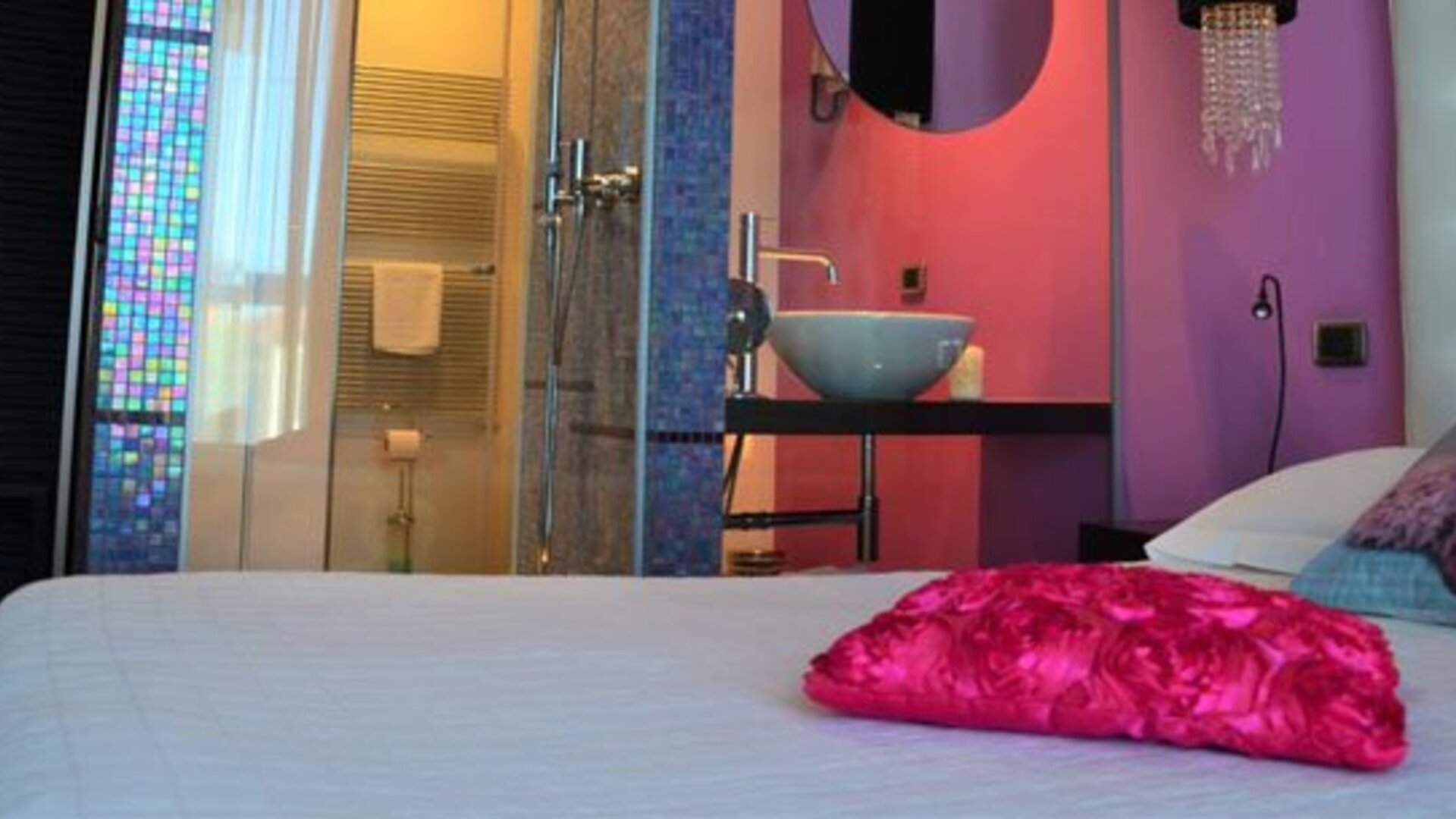 Hotel In - Lounge room