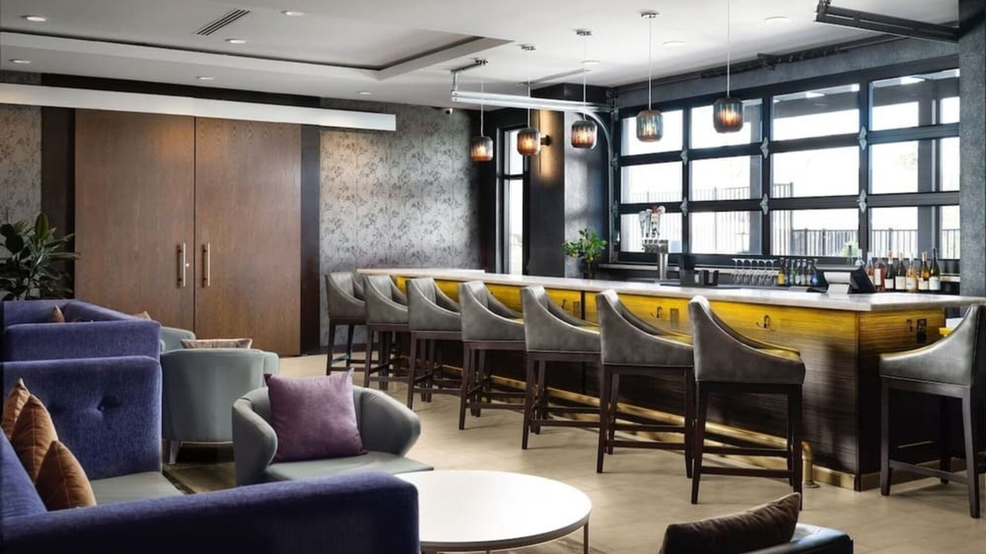 Lobby and lounge at SpringHill Suites By Marriott Milpitas.