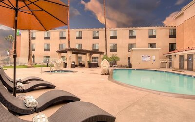 Outdoor pool at Holiday Inn Express Hotel & Suites Carlsbad Beach.