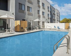 Outdoor pool at Spark By Hilton Tucson Airport.