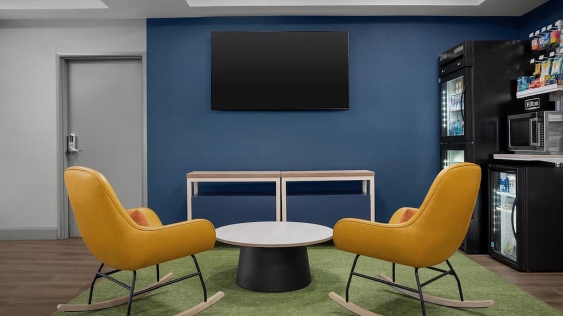 Lobby seating at Spark By Hilton Tucson Airport.