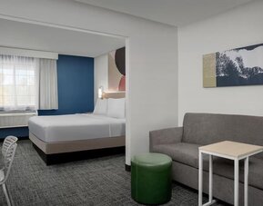 Day use room at Spark By Hilton Tucson Airport.