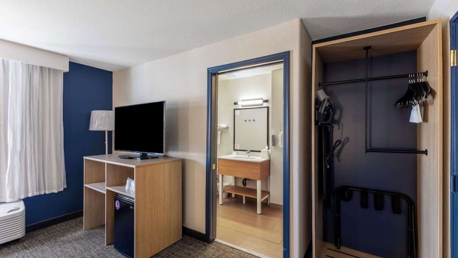 Day use room at Spark By Hilton Glendale Phoenix North.