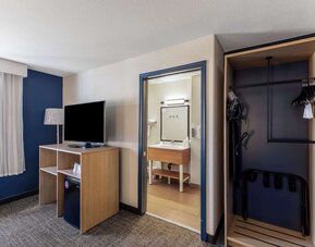 Day use room at Spark By Hilton Glendale Phoenix North.