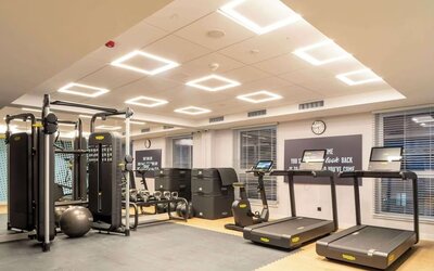 Gym at Hampton By Hilton Bialystok.