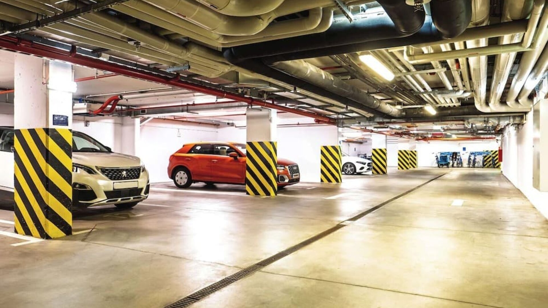 Parking at Hampton By Hilton Swinoujscie.