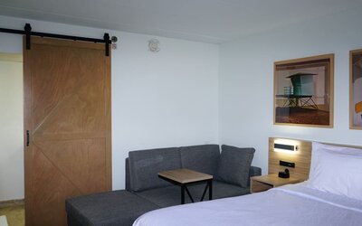 Day use room at Waterfront Inn PHL Airport.