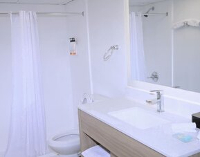 Guest bathroom at Waterfront Inn PHL Airport.