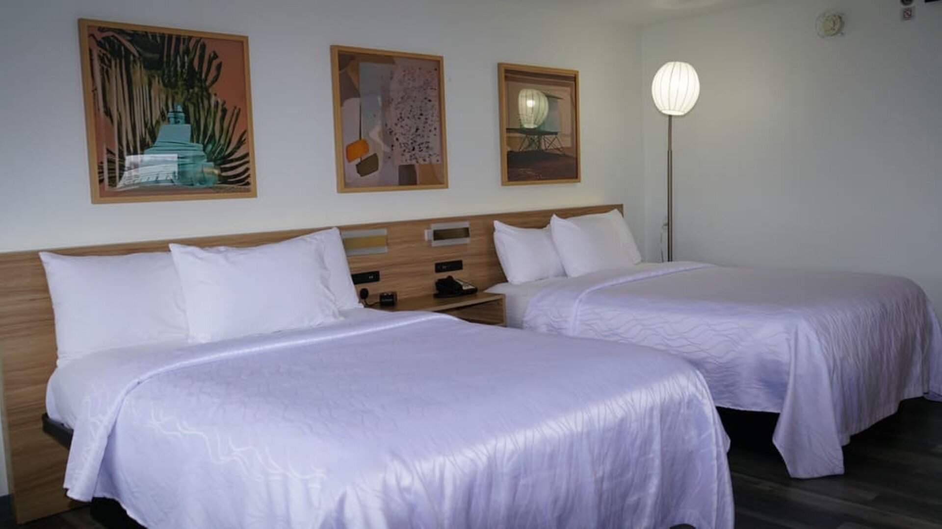 Day use room at Waterfront Inn PHL Airport.