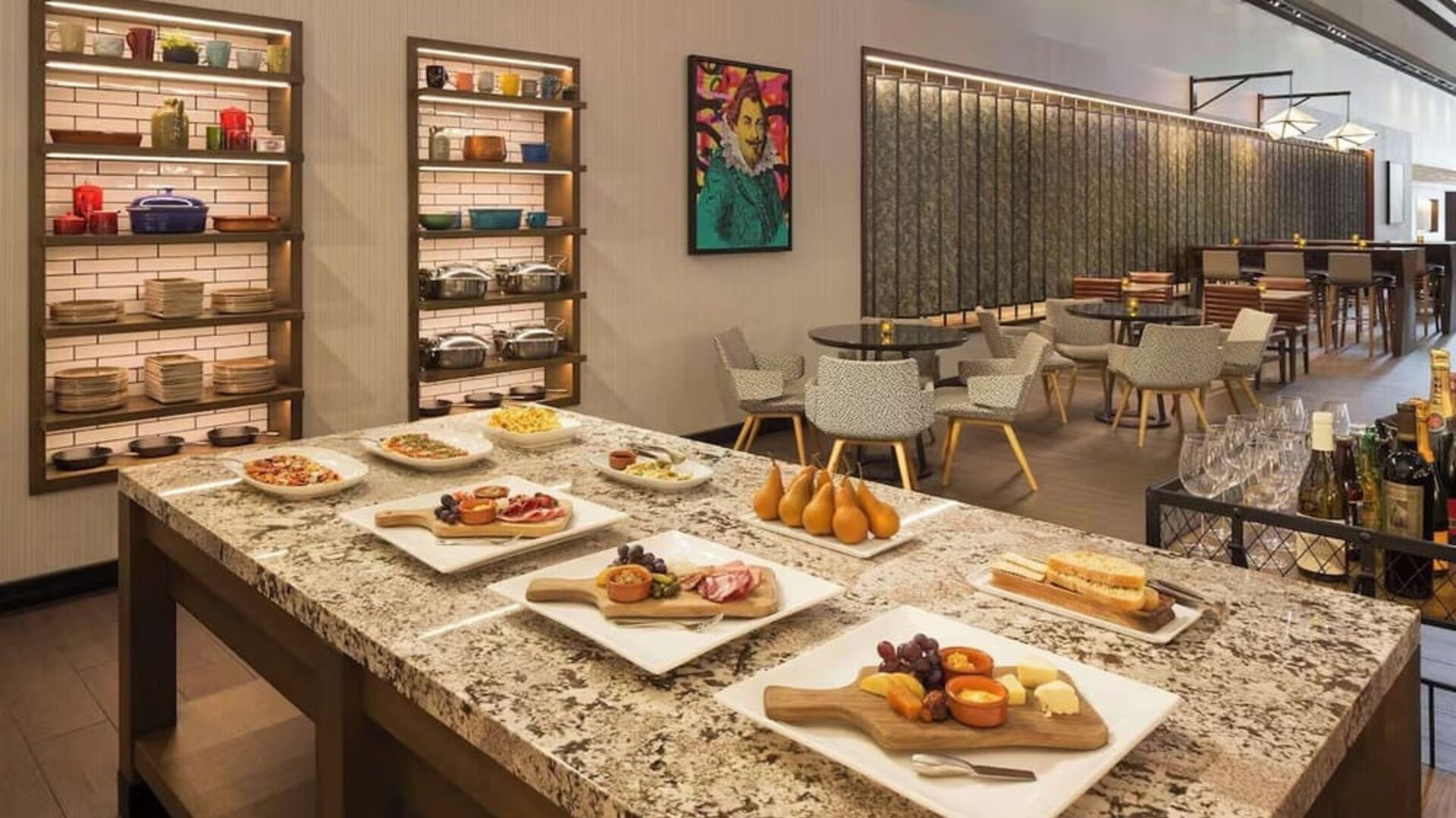 Grab-and-go meals and snacks available at The Market of Hyatt Regency San Francisco.