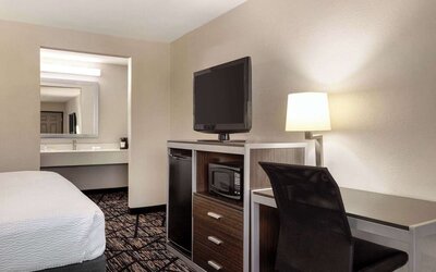 Day use room at Days Inn By Wyndham San Antonio Near Fiesta Park.