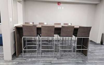 Meeting space at Baymont By Wyndham Davenport.