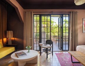 Day use room at DREAMCATCHER By DW.